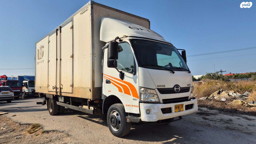 מודעת רכב טויוטה