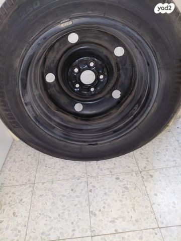 feedItemObj.data.row_1