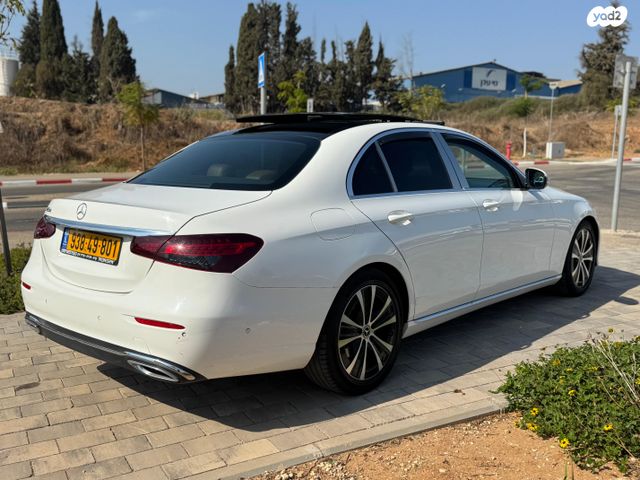 מודעת רכב מרצדס-בנץ E-class 1