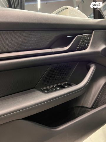 פורשה טייקן