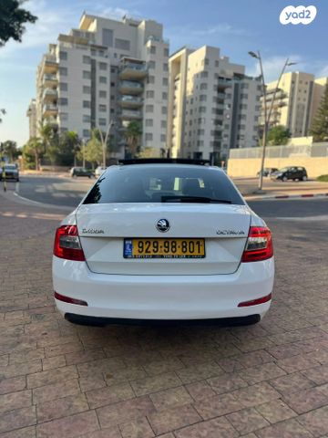 סקודה אוקטביה