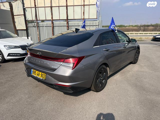 יונדאי אלנטרה