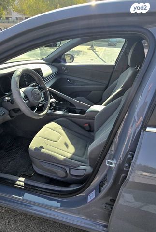 יונדאי אלנטרה