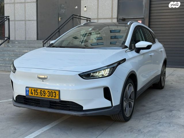 מודעת רכב ג׳ילי Geometry C