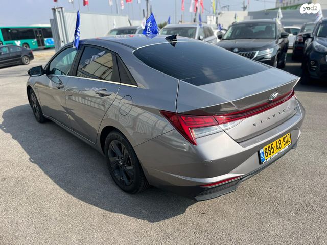 יונדאי אלנטרה