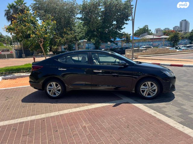 יונדאי אלנטרה