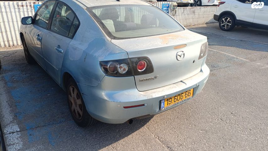 מאזדה 3