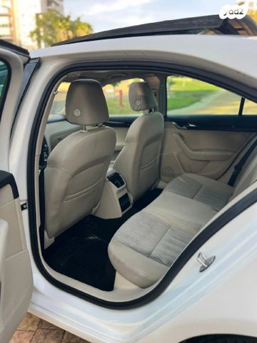 סקודה אוקטביה