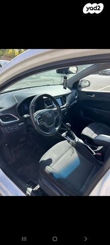 יונדאי אקסנט i25