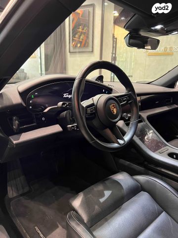 פורשה טייקן