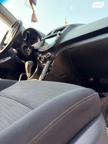 יונדאי אקסנט i25