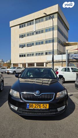 סקודה אוקטביה