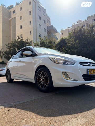 יונדאי אקסנט i25