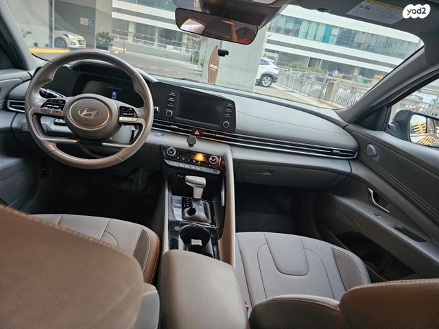 יונדאי אלנטרה