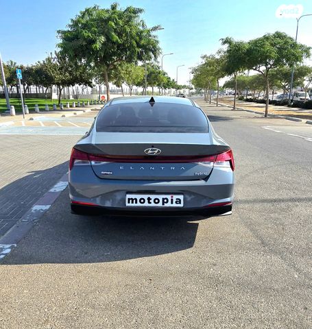 יונדאי אלנטרה