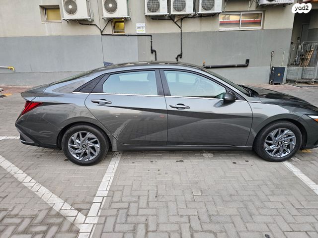 יונדאי אלנטרה