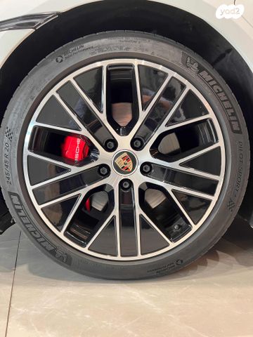 פורשה טייקן