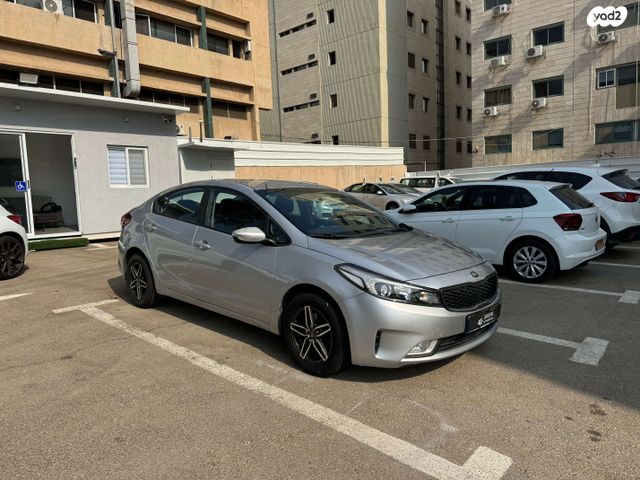 מודעת רכב קיה פורטה