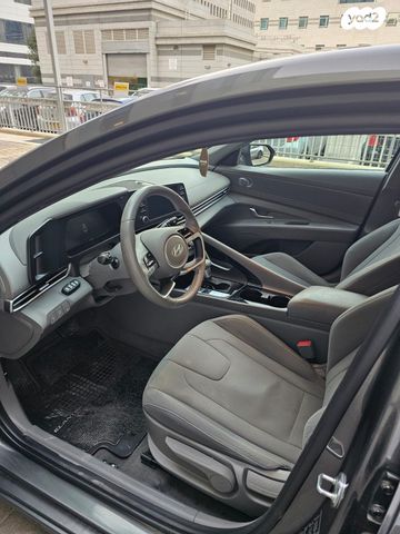 יונדאי אלנטרה