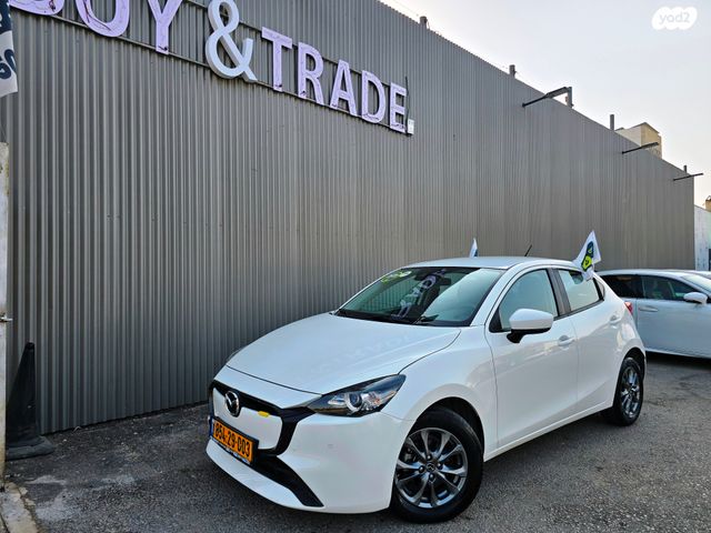 מודעת רכב מאזדה 2