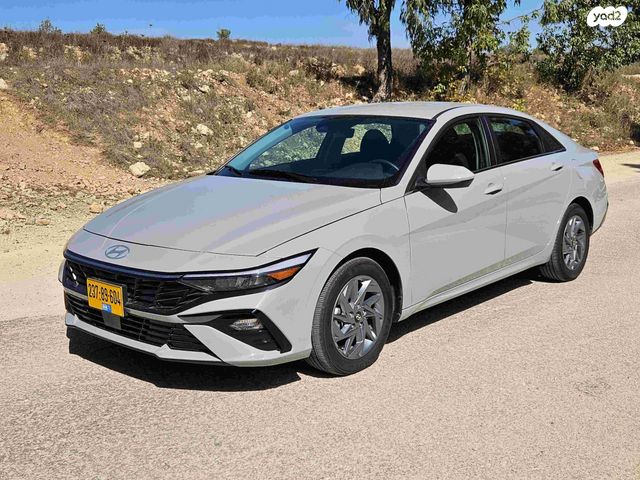 יונדאי אלנטרה