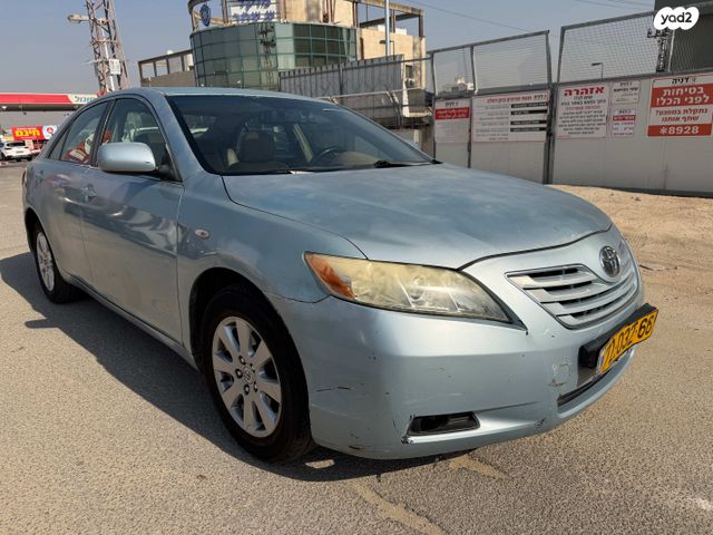 טויוטה קאמרי