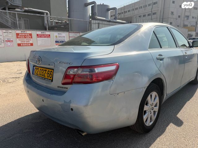 טויוטה קאמרי