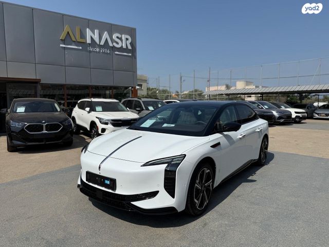 מודעת רכב הונגצ'י EH7