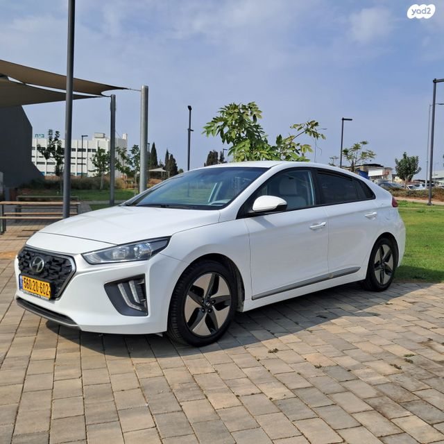 מודעת רכב יונדאי איוניק