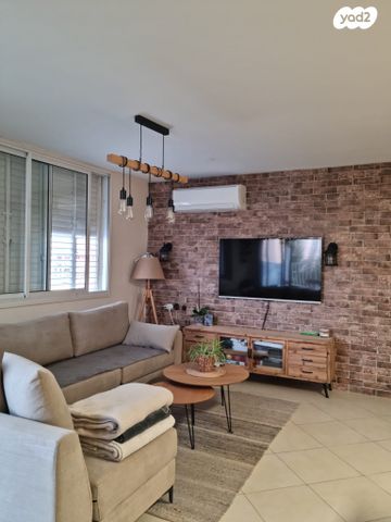 דירה, גאולים 2, קרית גנים, ראשון לציון