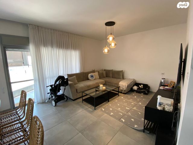 דירה, שדרות השיטה 2, קרית מנחם, אופקים