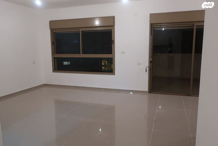 דירה, שוהם 13, אבני חן, חריש