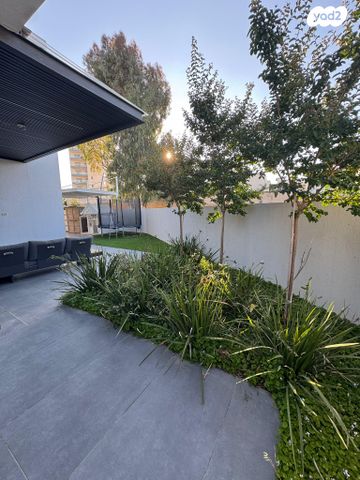 בית פרטי/ קוטג', צבעוני 6, הכלניות, שדרות