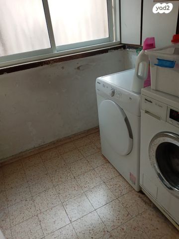 גג/ פנטהאוז, חיד"א 15, מרכז העיר, בני ברק