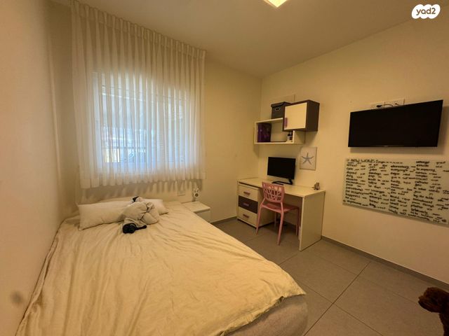 דירה, החרוב 9, שאר העיר, טירת כרמל