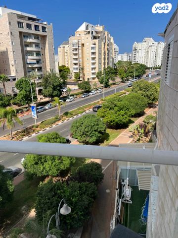 דירה, התקווה 8, רובע הקריה, הסיטי, אשדוד