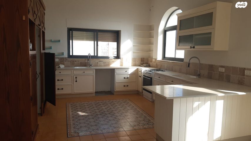 בית פרטי/ קוטג', אדירים 1, תקוע, תקוע