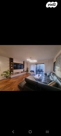 דו משפחתי, עופרים 36, עמק הנשר, גדרה