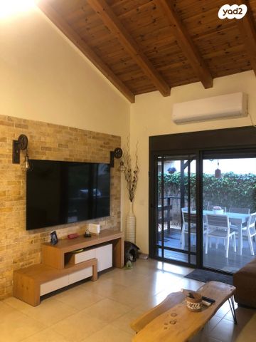 בית פרטי/ קוטג', כנפי הנשרים 18, אליכין, אליכין