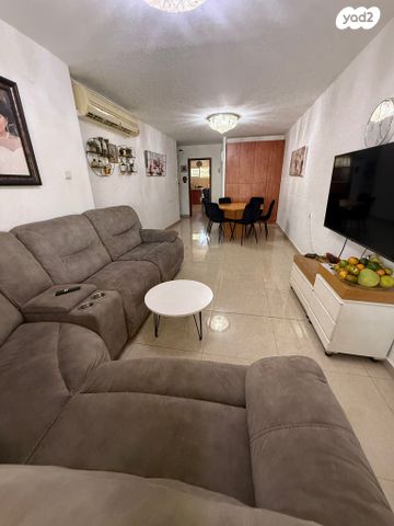 דירה, שדרות וייצמן 14, וייצמן, קרית מלאכי