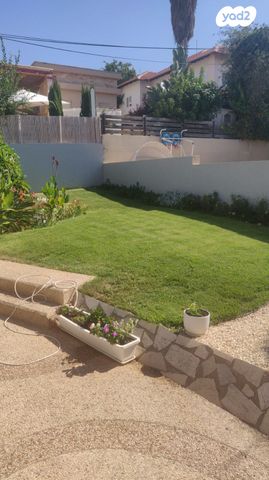 בית פרטי/ קוטג', פרדריך הרמן קיש 34, צפון מזרח מרכז העיר, נתניה