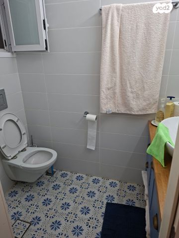 גג/ פנטהאוז, מלחמת ששת הימים 20, מרכז העיר, חדרה