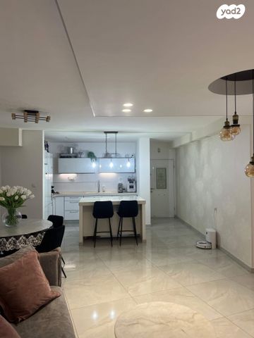 דירה, התקווה 8, רובע הקריה, הסיטי, אשדוד