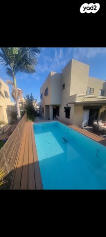 דו משפחתי, עופרים 36, עמק הנשר, גדרה