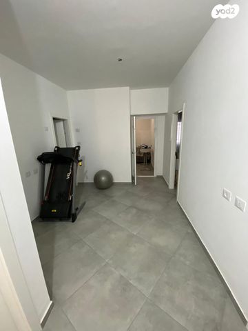 דירה, שדרות השיטה 2, קרית מנחם, אופקים