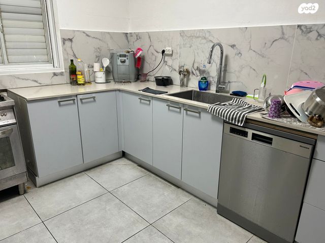 דירת גן, הענבל 1, הדר גנים, פתח תקווה