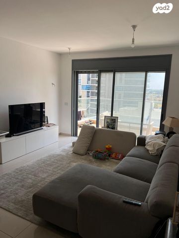 דירה, אדני פז 21, עין הים, חדרה