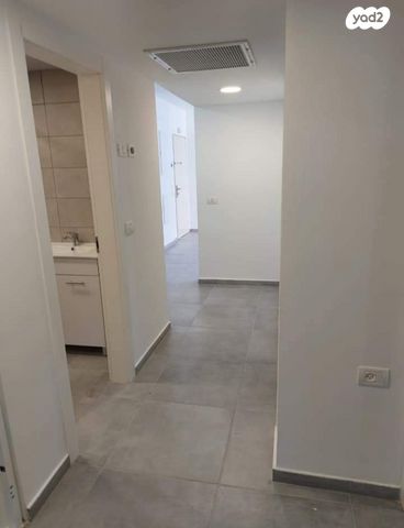 דירה, אהבת אדם 16, שרונה, כפר יונה