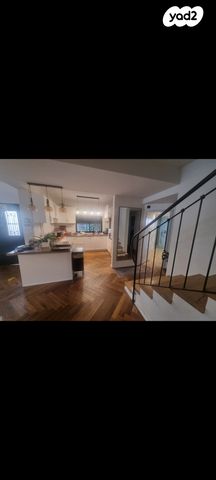 דו משפחתי, עופרים 36, עמק הנשר, גדרה