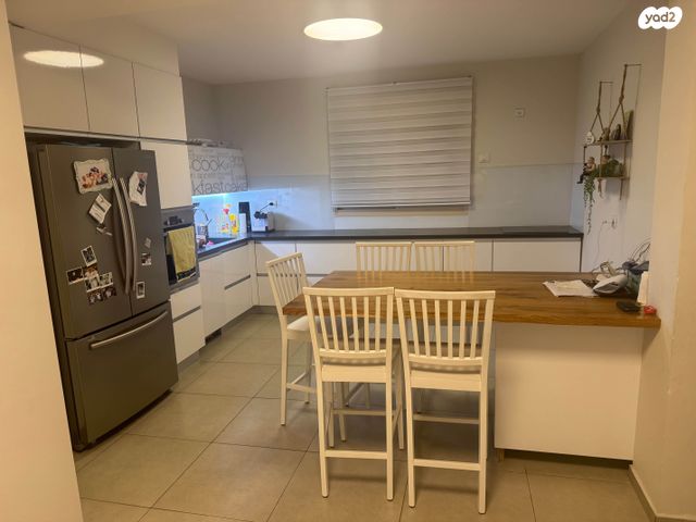 בית פרטי/ קוטג', אילות 10, רובע ג', אריאל